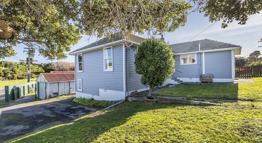  at 17 Dimock Street, Titahi Bay, Porirua, Wellington
