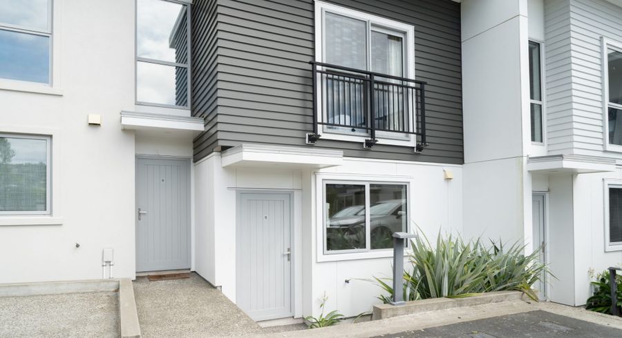  at 8/32 DR TAYLOR Terrace, JOHNSONVILLE, Wellington