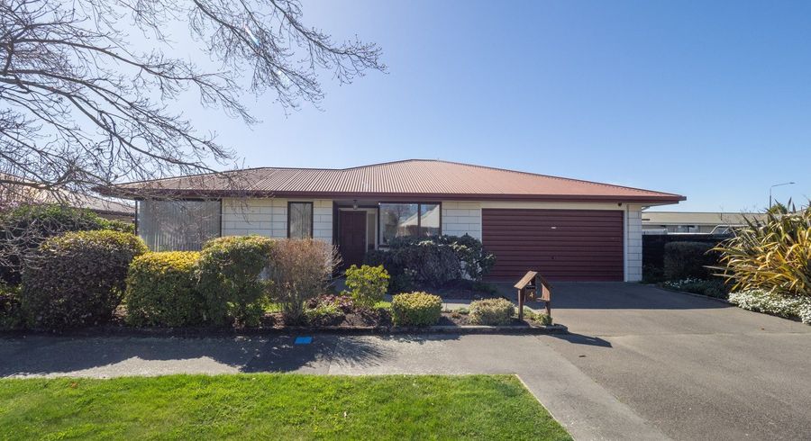  at 4 Reighton Drive, Allenton, Ashburton