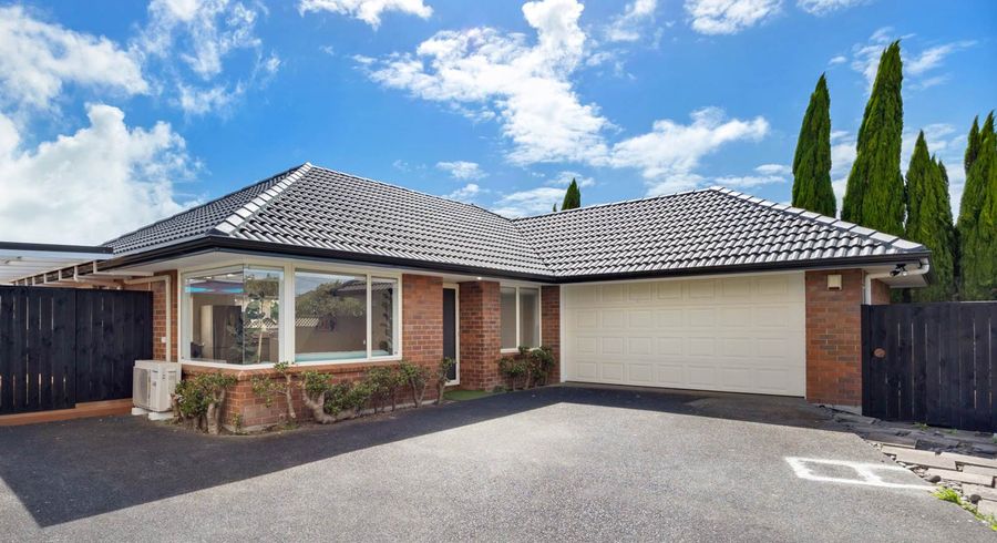  at 26A Kawiti Avenue, Point England, Auckland