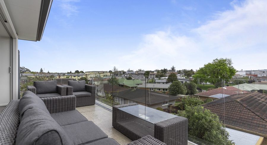  at 4/23 Wellington Street, Papakura, Auckland