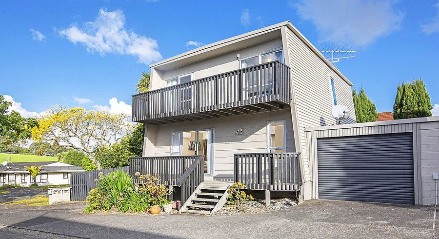  at 1/11 Imogene Way, Half Moon Bay, Manukau City, Auckland