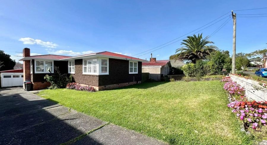  at 12 Keats Place, Blockhouse Bay, Auckland City, Auckland