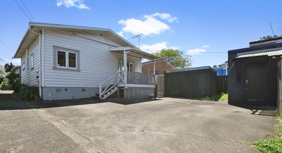 at 32A Felix Street, Onehunga, Auckland