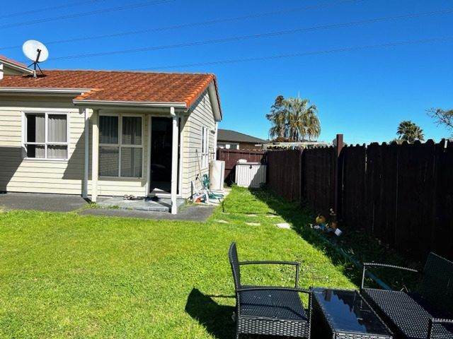  at 1/14 Hawkley Close, Flat Bush, Manukau City, Auckland