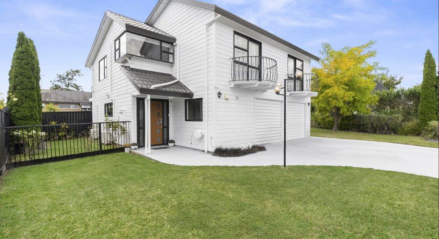  at 73 Gilbass Avenue, Hamilton Lake, Hamilton, Waikato