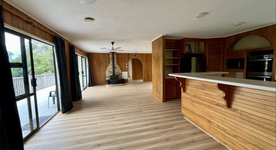  at 18 Wade River Road, Arkles Bay, Rodney, Auckland