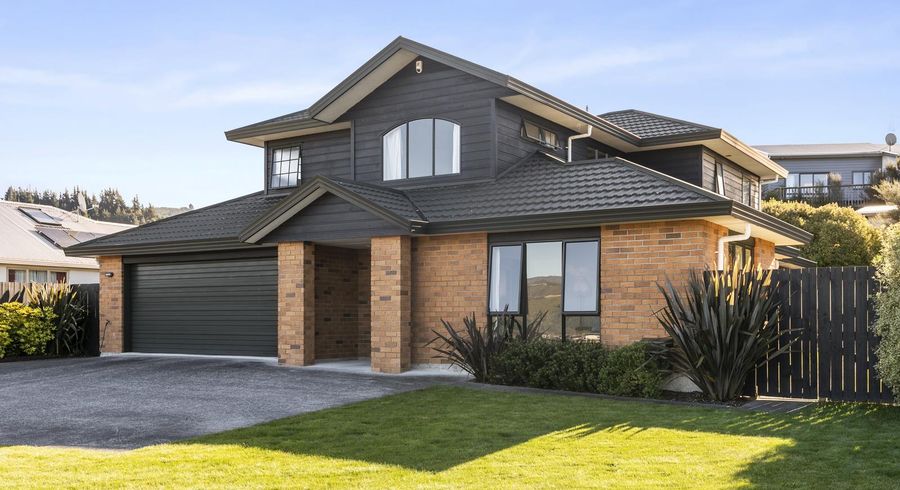  at 10 Riverstone Drive, Riverstone Terraces, Upper Hutt