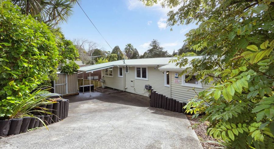  at 183 Golf Road, Titirangi, Waitakere City, Auckland