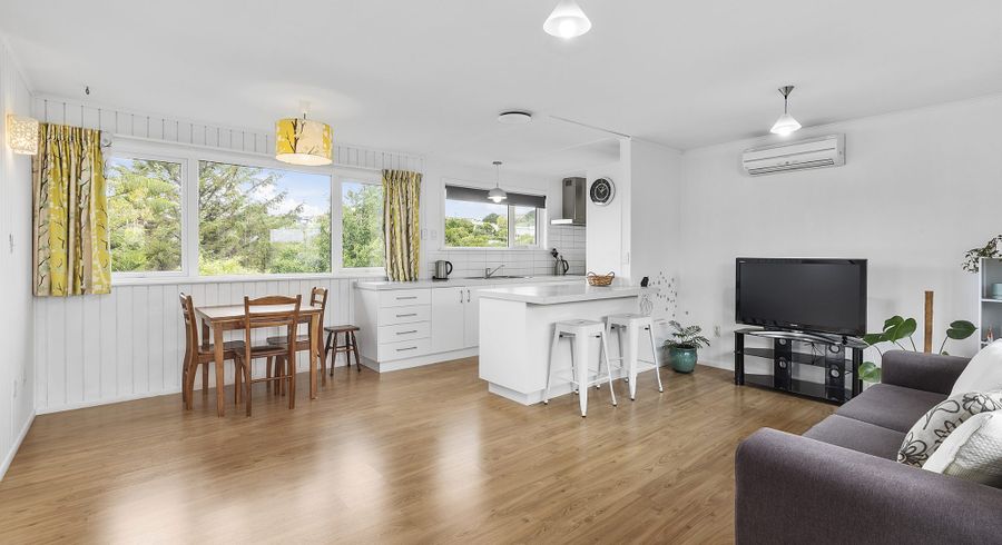  at 2 Mark Avenue, Paparangi, Wellington, Wellington
