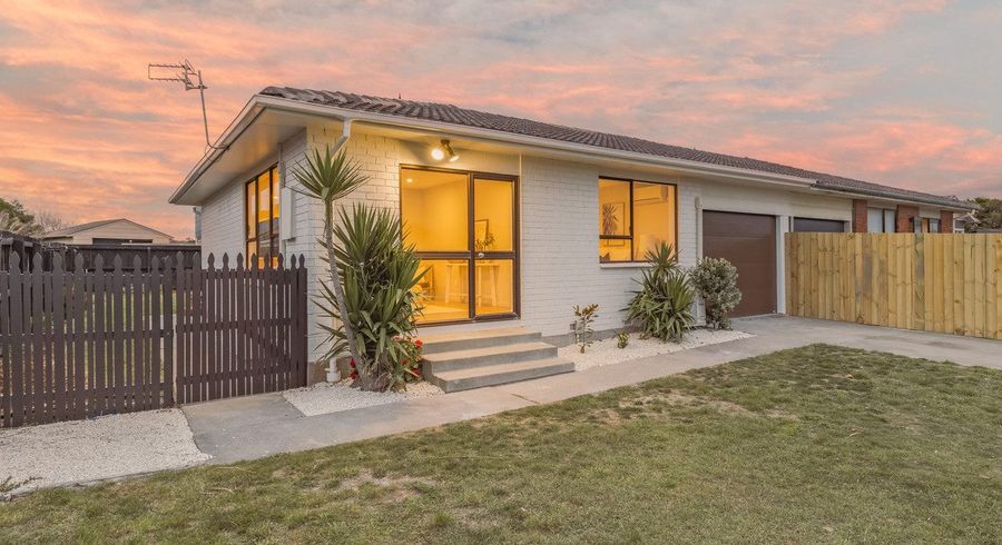  at 2/22 Marine Parade, North New Brighton, Christchurch City, Canterbury