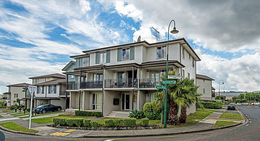  at 4/1 Opito Way, Botany Downs, Manukau City, Auckland