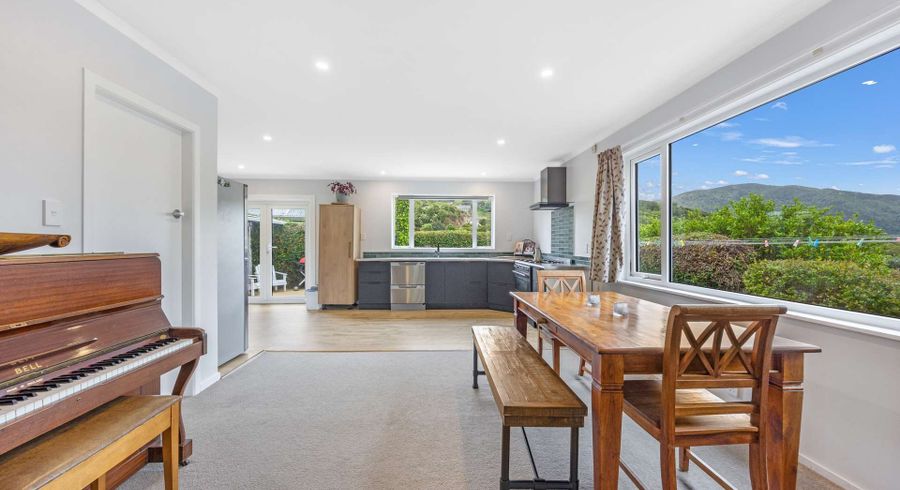  at 13 Stratton St, Normandale, Lower Hutt, Wellington