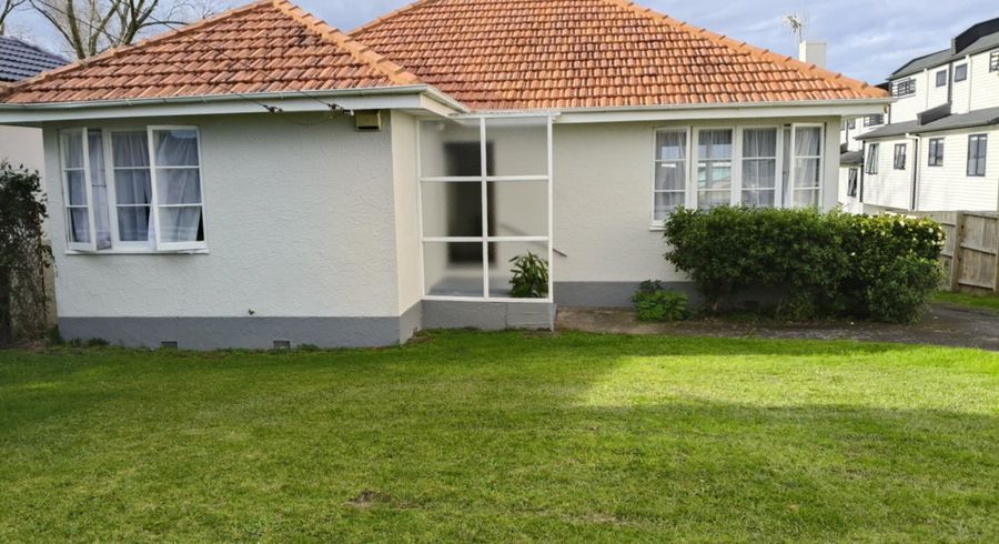  at 416 Richardson Road, Mount Roskill, Auckland City, Auckland
