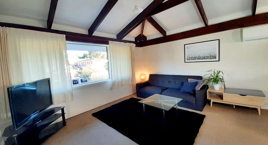  at 2/23 Don Croot Street, Western Springs, Auckland