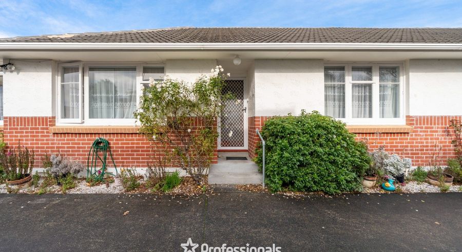  at 2/46 Pine Avenue, Upper Hutt, Upper Hutt, Wellington