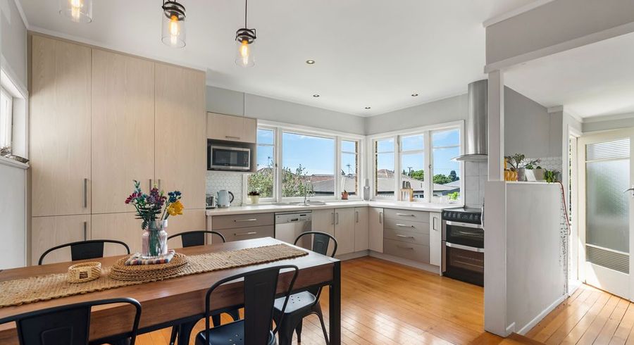  at 12 Hillstone Avenue, Gate Pa, Tauranga, Bay Of Plenty