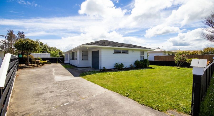  at 104 Fairs Road, Milson, Palmerston North, Manawatu / Whanganui