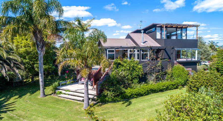  at 19 Esslin Road, Surfdale, Waiheke Island