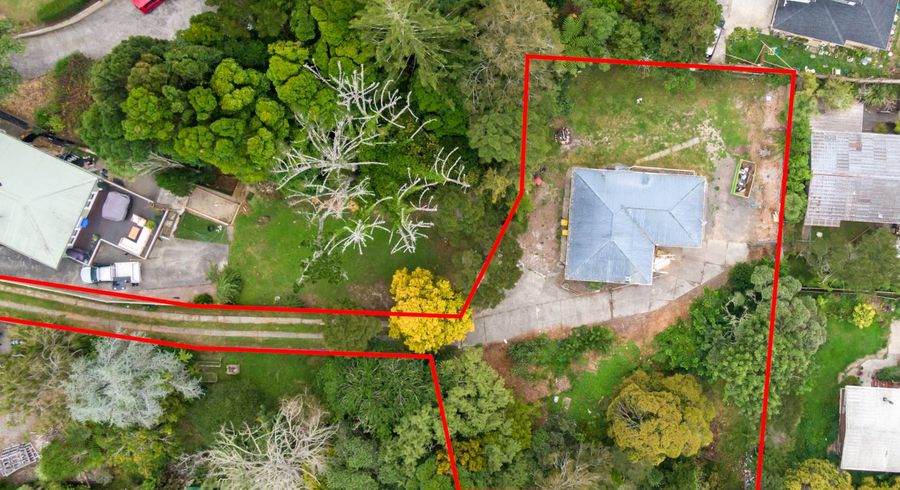  at 28 West Lynn Road, Titirangi, Auckland