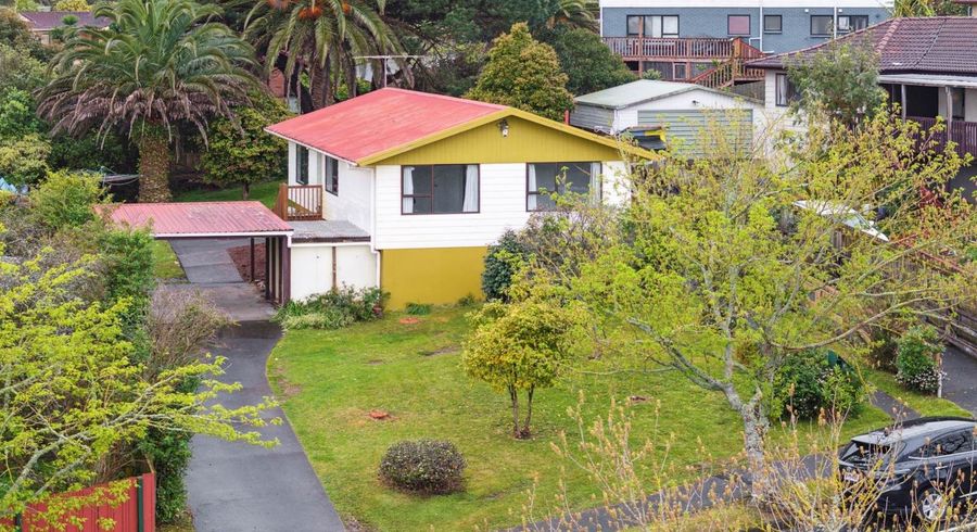  at 28 Ransom Smyth Drive, Goodwood Heights, Manukau City, Auckland