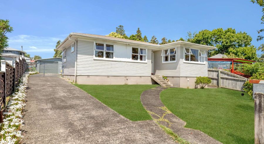  at 41 Maple Street, Avondale, Auckland