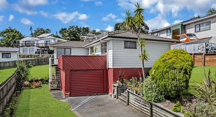  at 6 Tesla Place, Totara Vale, North Shore City, Auckland