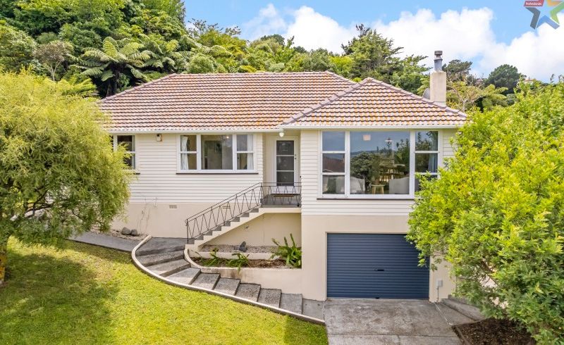  at 27 Magnolia Grove, Maungaraki, Lower Hutt