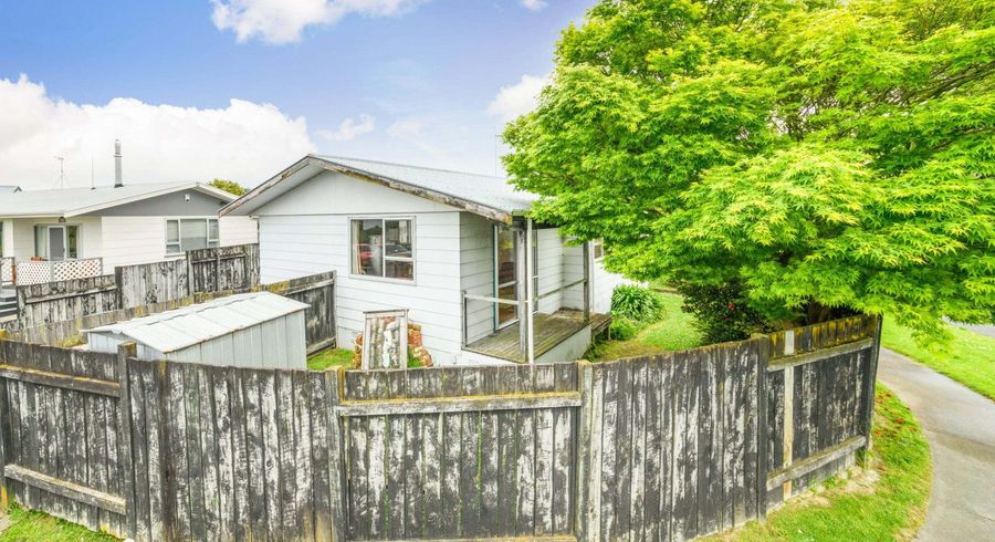  at 2 Tiller Close, Kelvin Grove, Palmerston North