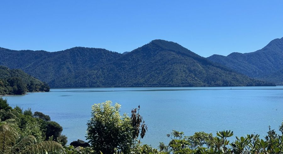  at 699 Queen Charlotte Drive, Picton