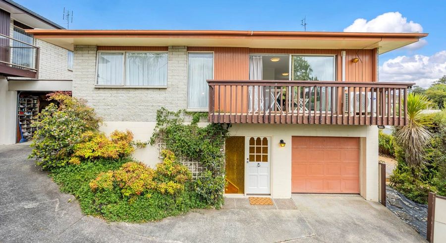  at 1/36 Glamorgan Drive, Torbay, Auckland