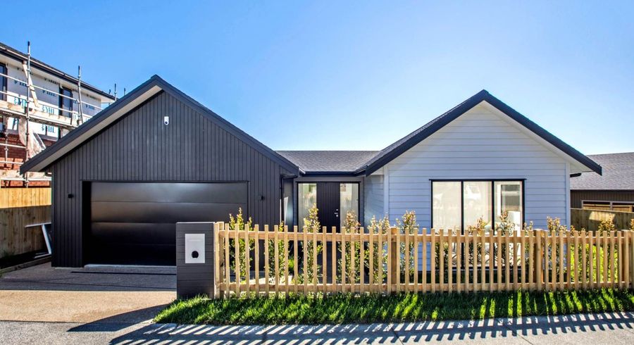  at 62 Wainui Road, Silverdale, Rodney, Auckland