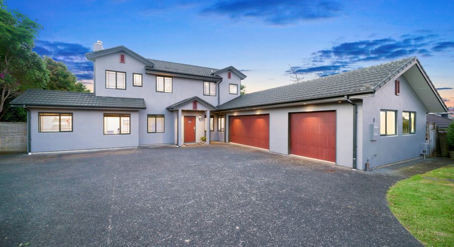  at 30 English Oak Drive, Schnapper Rock, Auckland