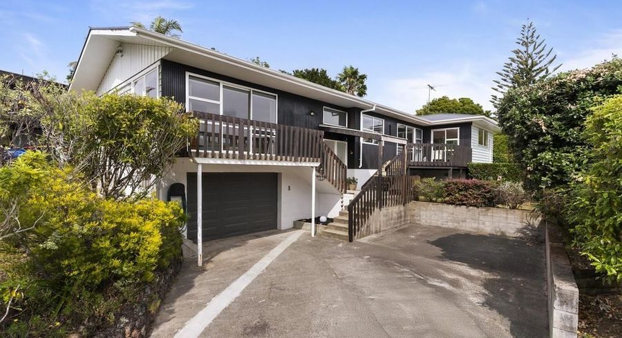  at 20 Kahurangi Place, Hill Park, Manukau City, Auckland