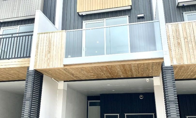  at D4/8 Wharetana Cres, New Lynn, Waitakere City, Auckland