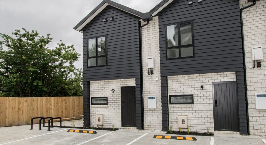  at 12/14 Ruakiwi Road, Hamilton Lake, Hamilton