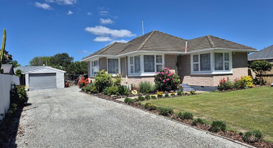  at 4 Oakhurst Place, Russley, Christchurch City, Canterbury