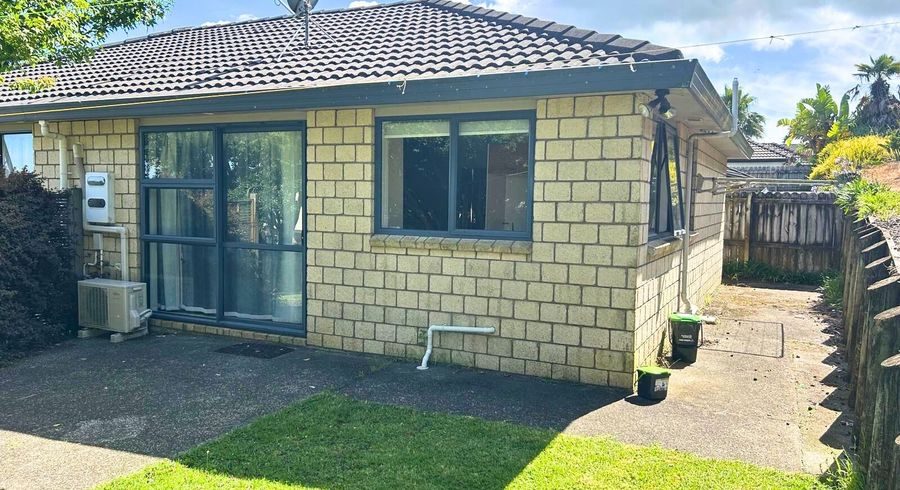  at 31a Mt Lebanon Crescent, The Gardens, Manukau City, Auckland