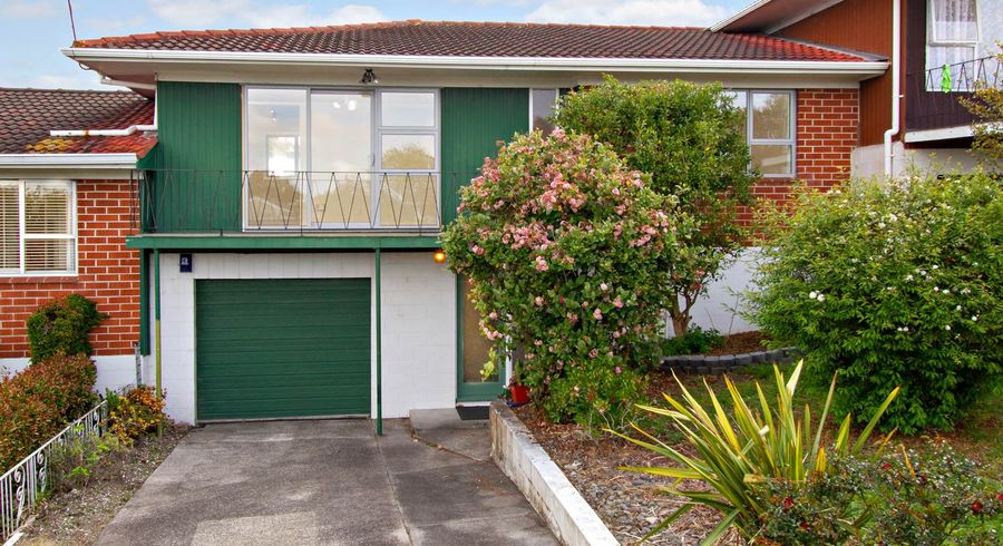  at 2/3 Butterworth Drive, Glendene, Auckland