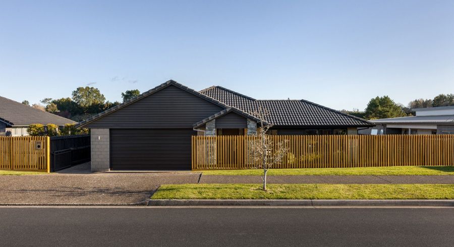  at 60 Puhirake Crescent, Pyes Pa, Tauranga