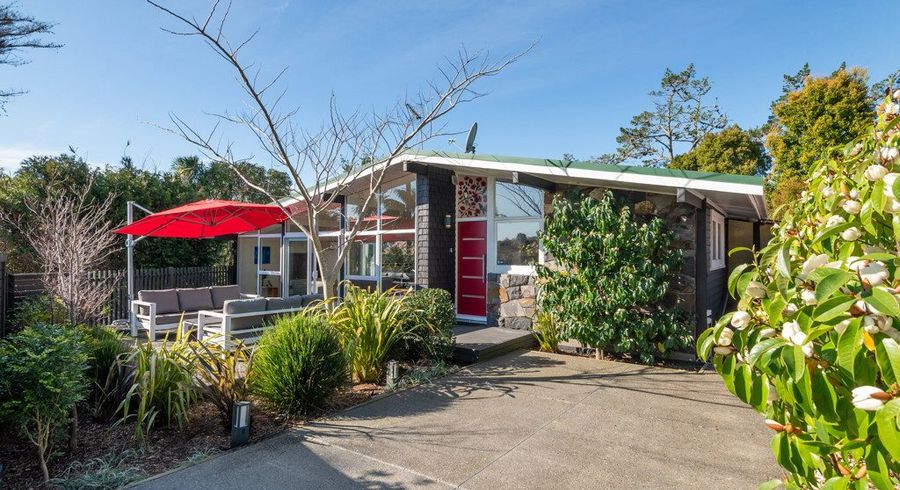  at 21 Willow Avenue, Birkenhead, North Shore City, Auckland