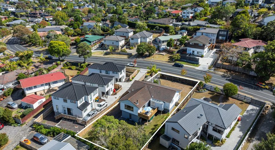  at 38 John Downs Drive, Browns Bay, North Shore City, Auckland