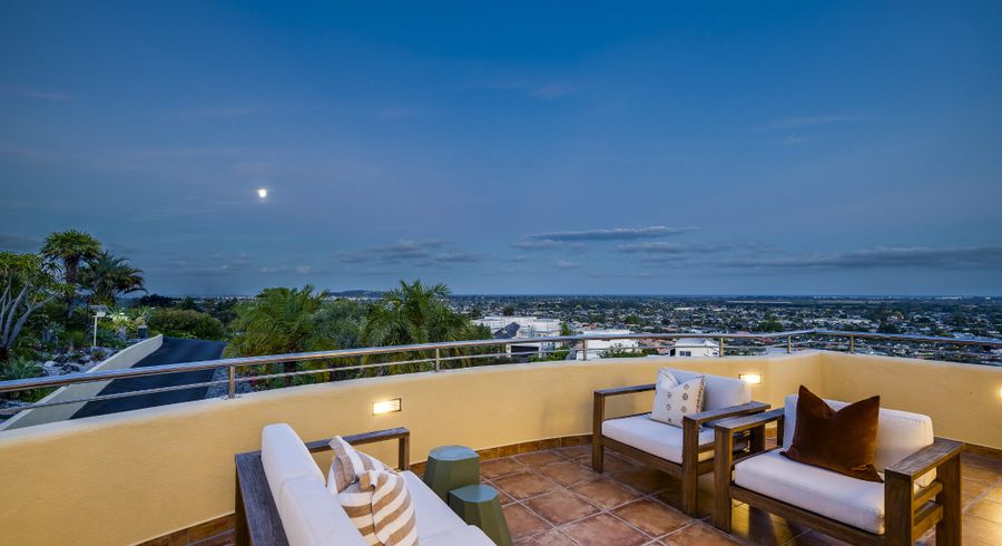  at 32 Cumberland Rise, Taradale, Napier, Hawke's Bay