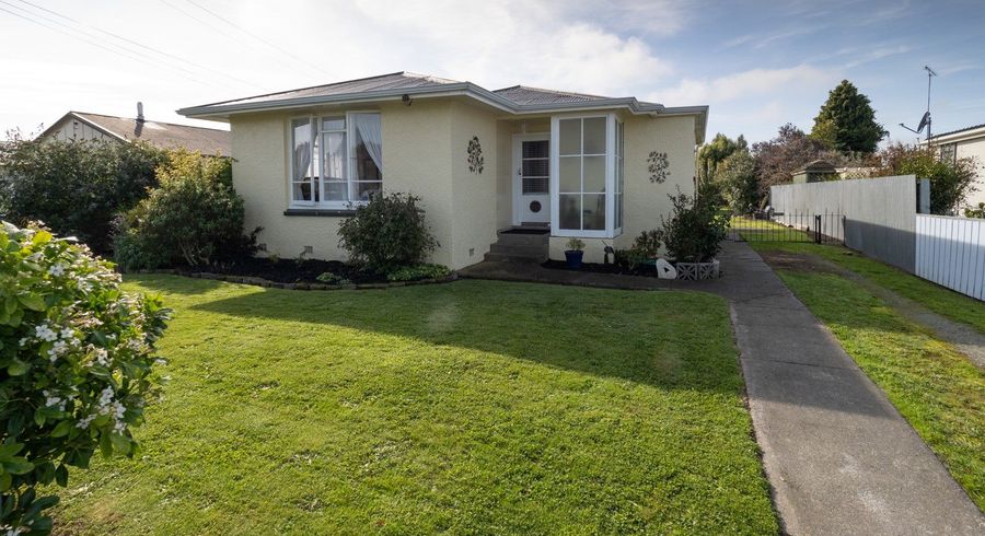  at 27 Kitchener Street, Netherby, Ashburton