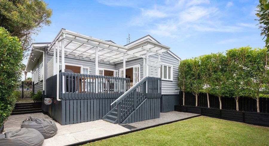  at 83 Golf Road, New Lynn, Waitakere City, Auckland