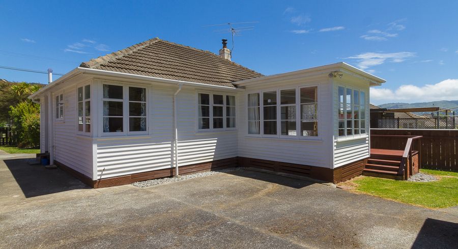  at 15 Wilkie Crescent, Naenae, Lower Hutt