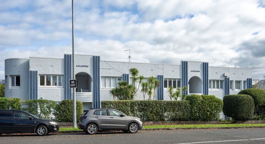  at 3/2 Salisbury Street, Herne Bay, Auckland City, Auckland