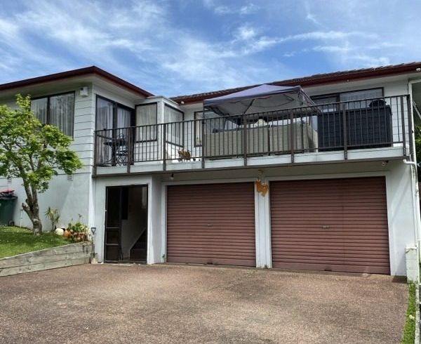  at 19 Ransom Smyth Drive, Goodwood Heights, Manukau City, Auckland