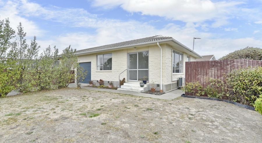  at 2/20 Pandora Street, North New Brighton, Christchurch