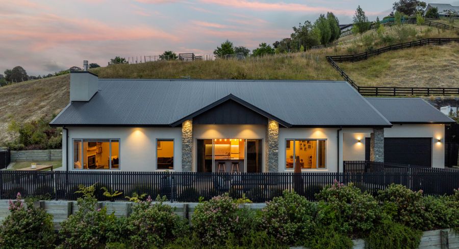  at 3 Ridgeway Terrace, Taradale, Napier, Hawke's Bay